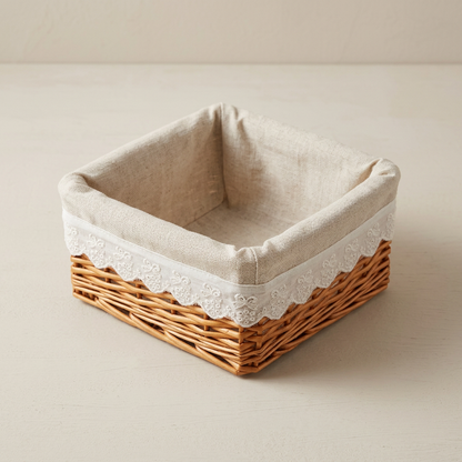 Willow Basket With Cloth